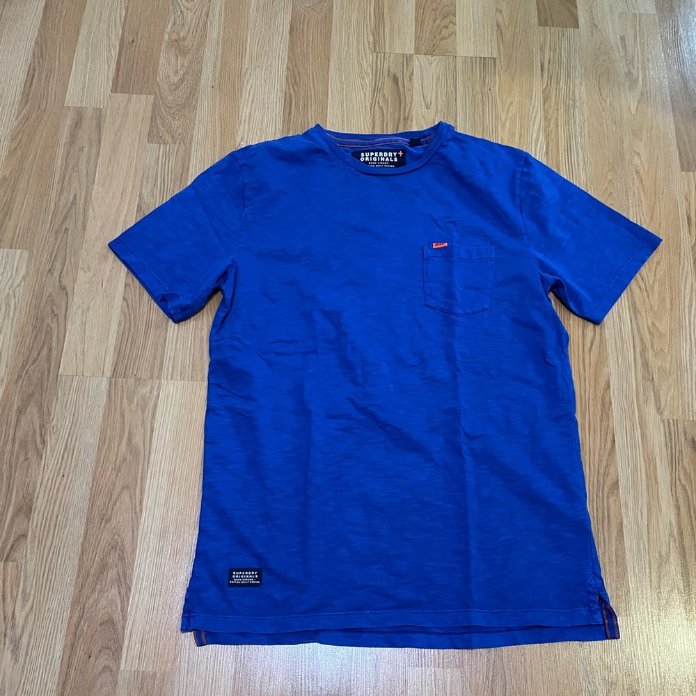 Superdry front pocket t-shirt